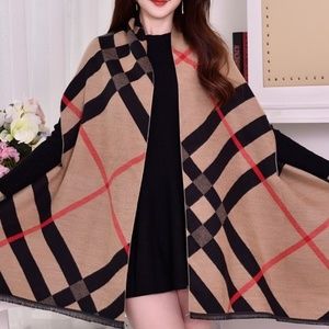 NEW TARTAN REVERSIBLE PONCHO